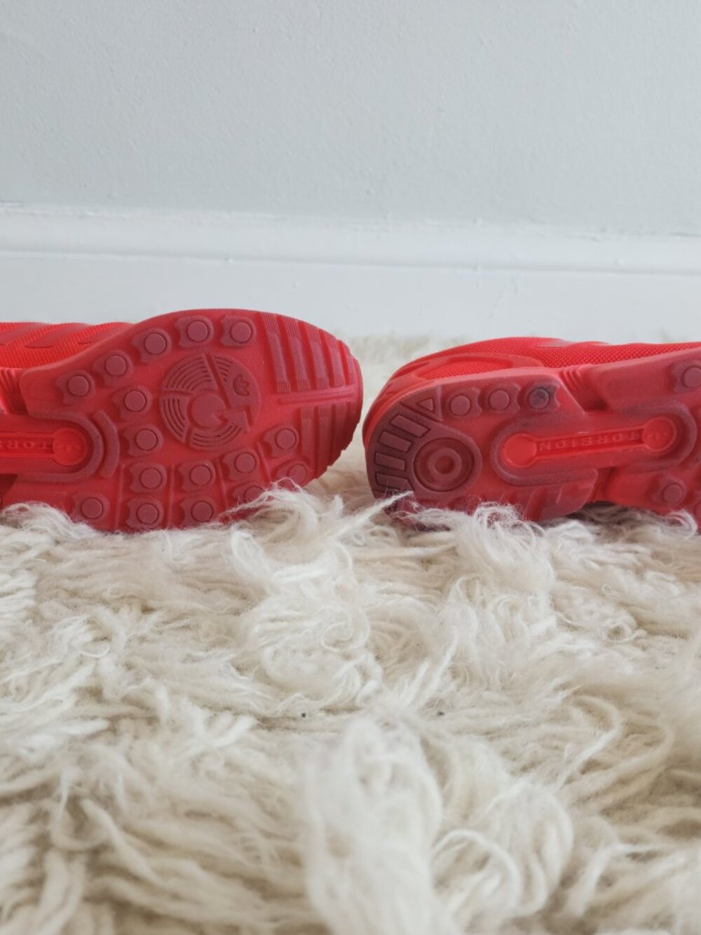 Adidas Power Red - Picture 5 of 5